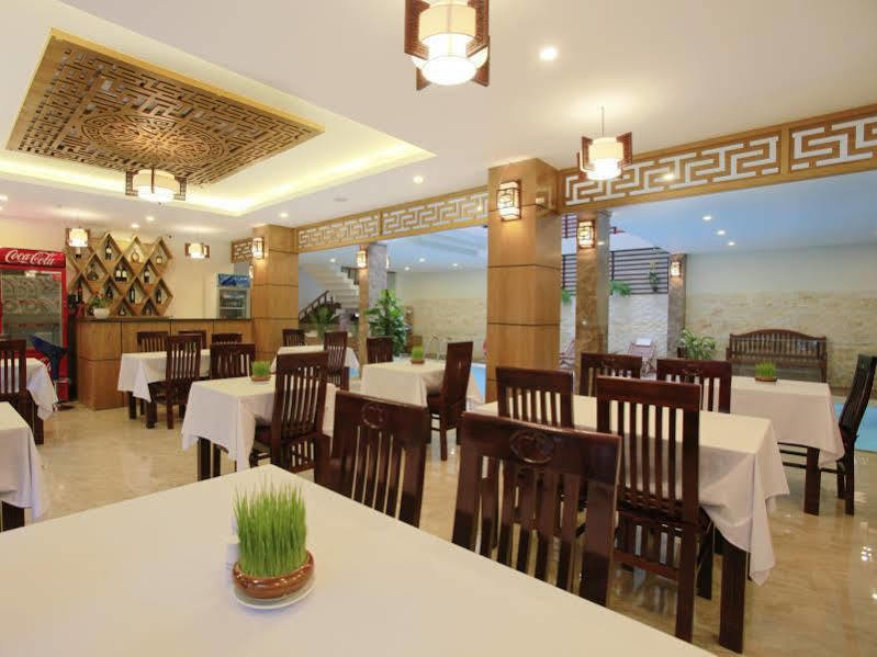 Travel Hotel