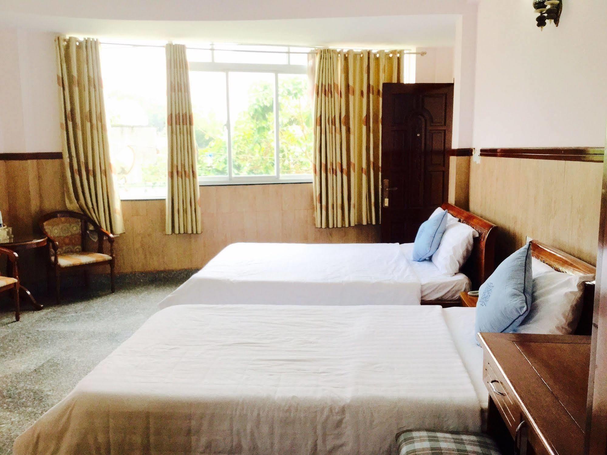 Hotel Anh Dao 2*