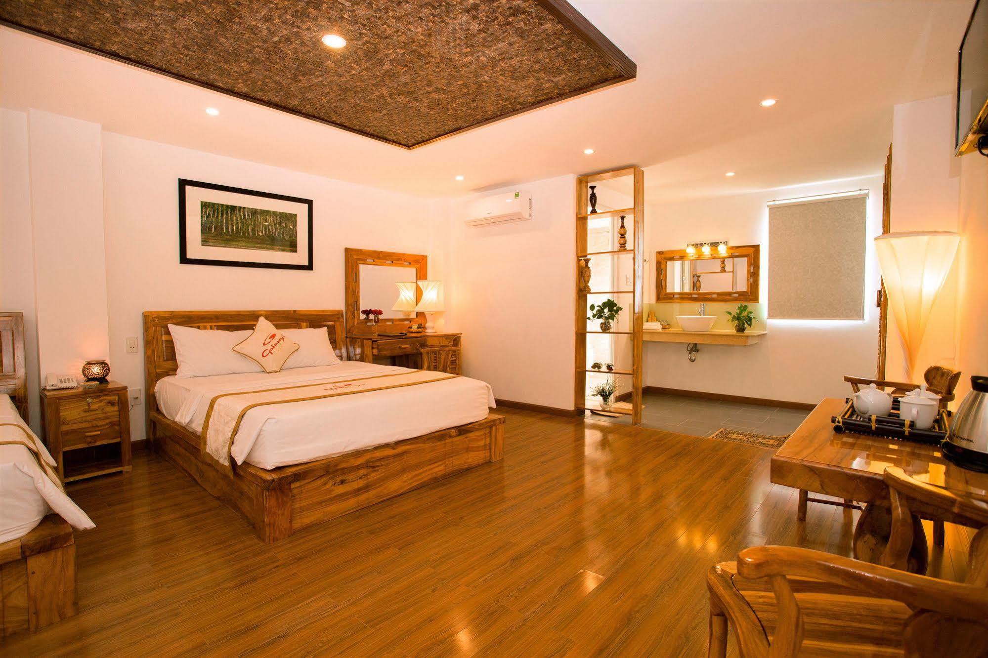 Hotel Rex & 3*
