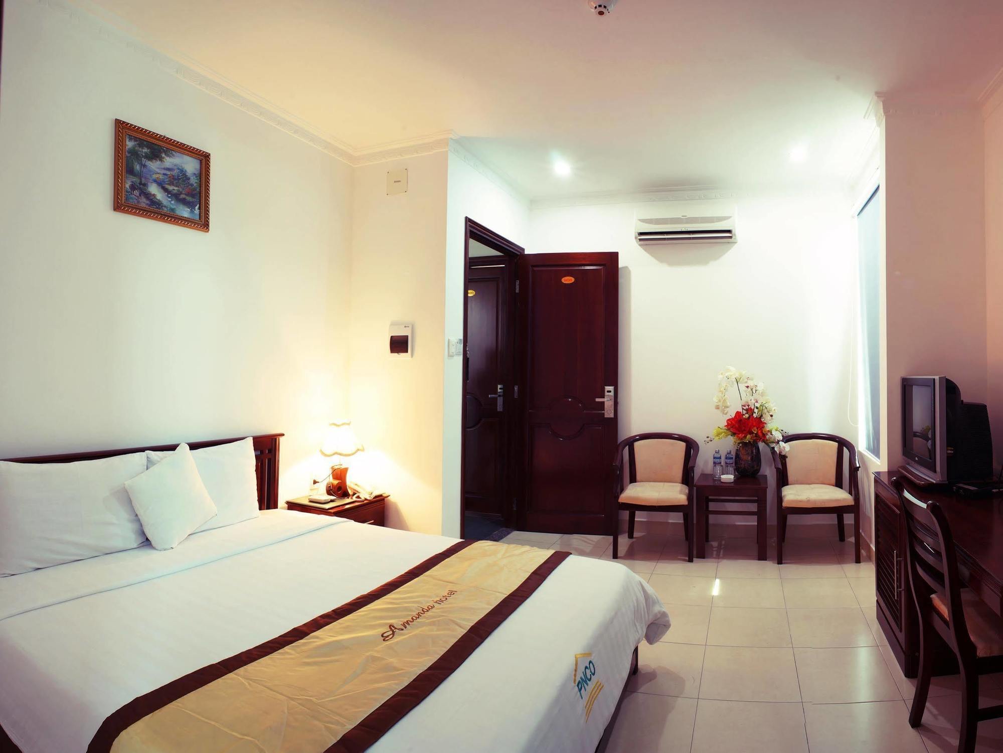 Amanda Hotel