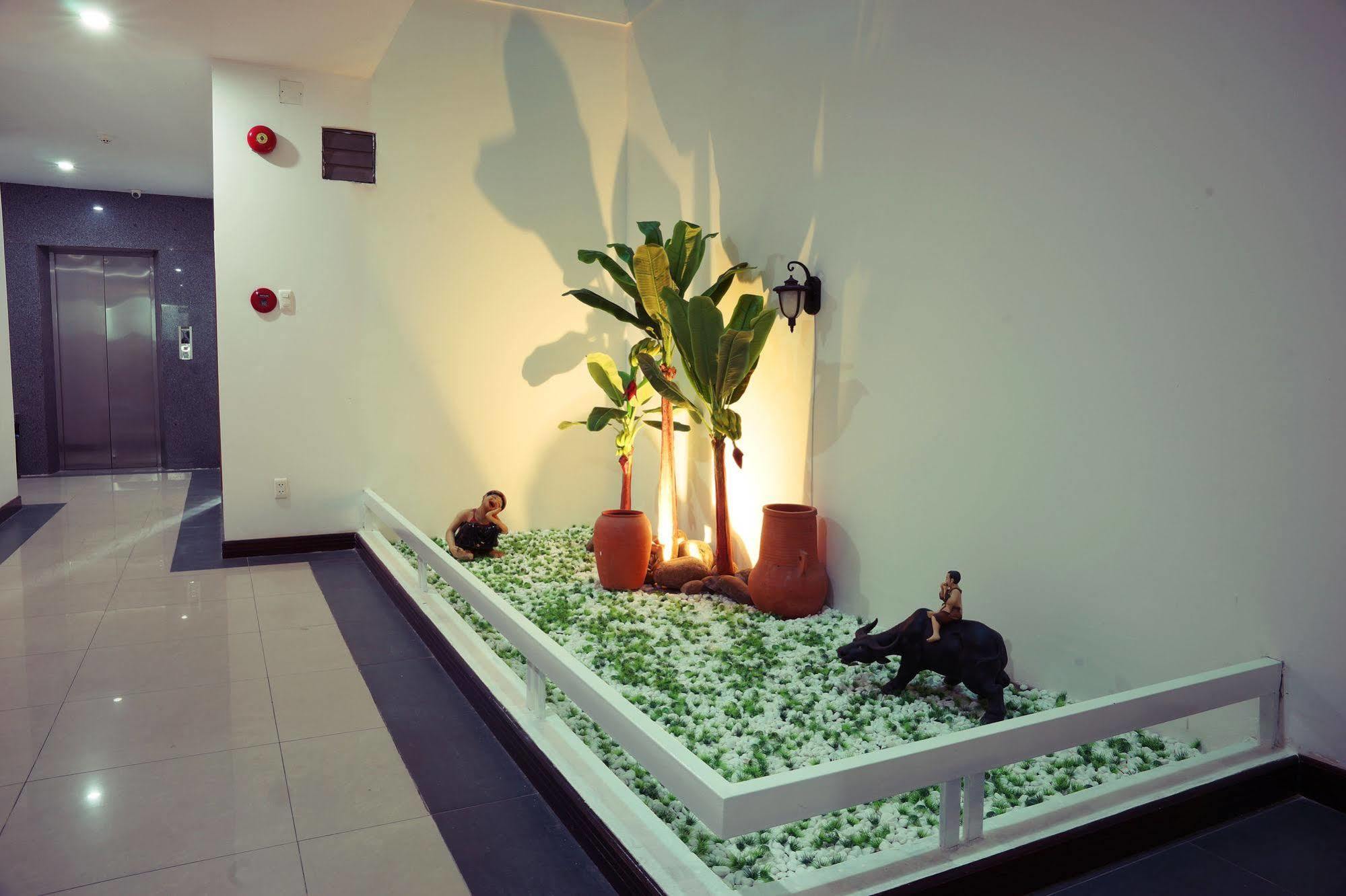 Amanda Hotel