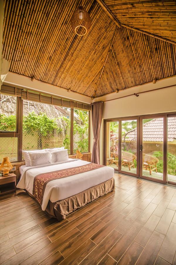 Coral Bay 3*