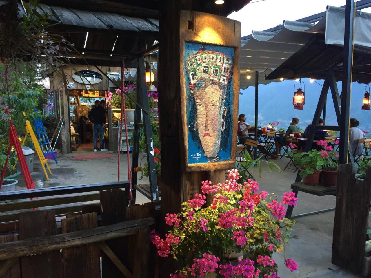 Fansipan Terrace Cafe And Sa Pa