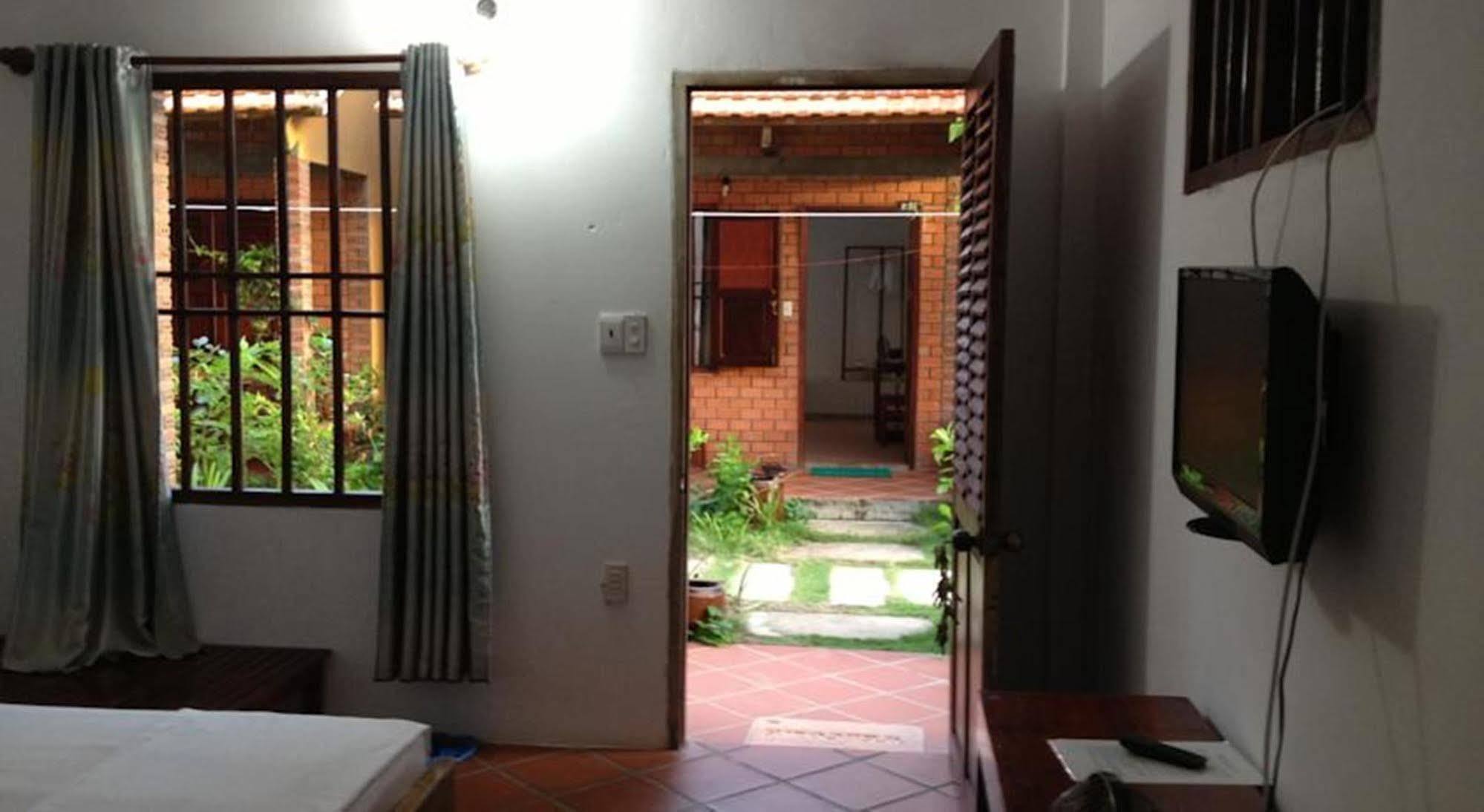 Kim - On The Resort Phu Quoc