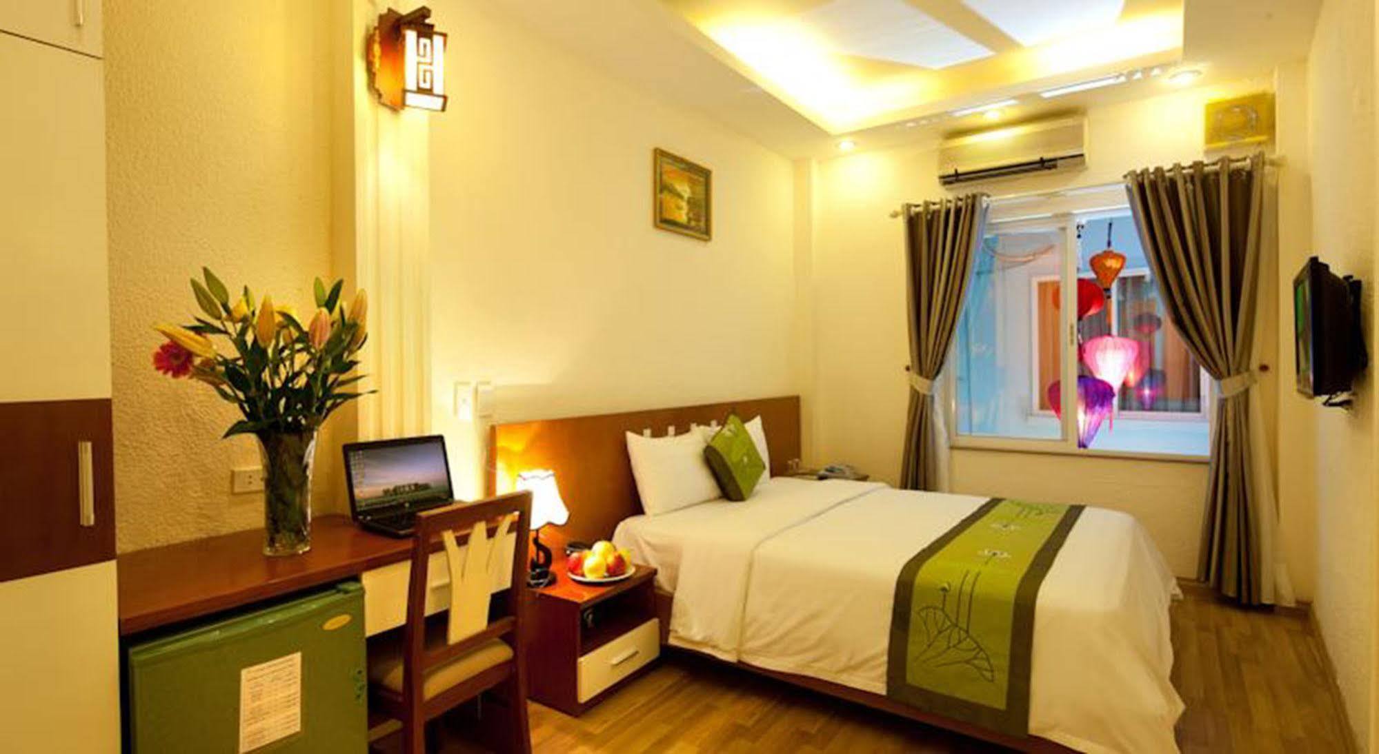 Diamond 2* Hà Nội