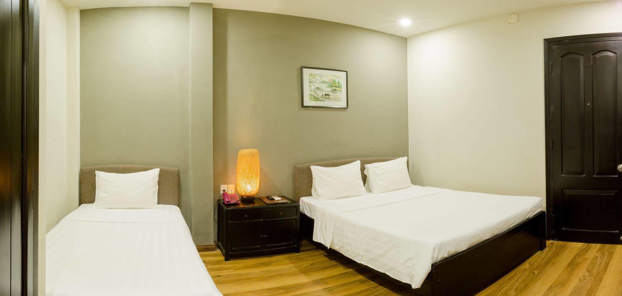 Sun Flower Hotel 2*