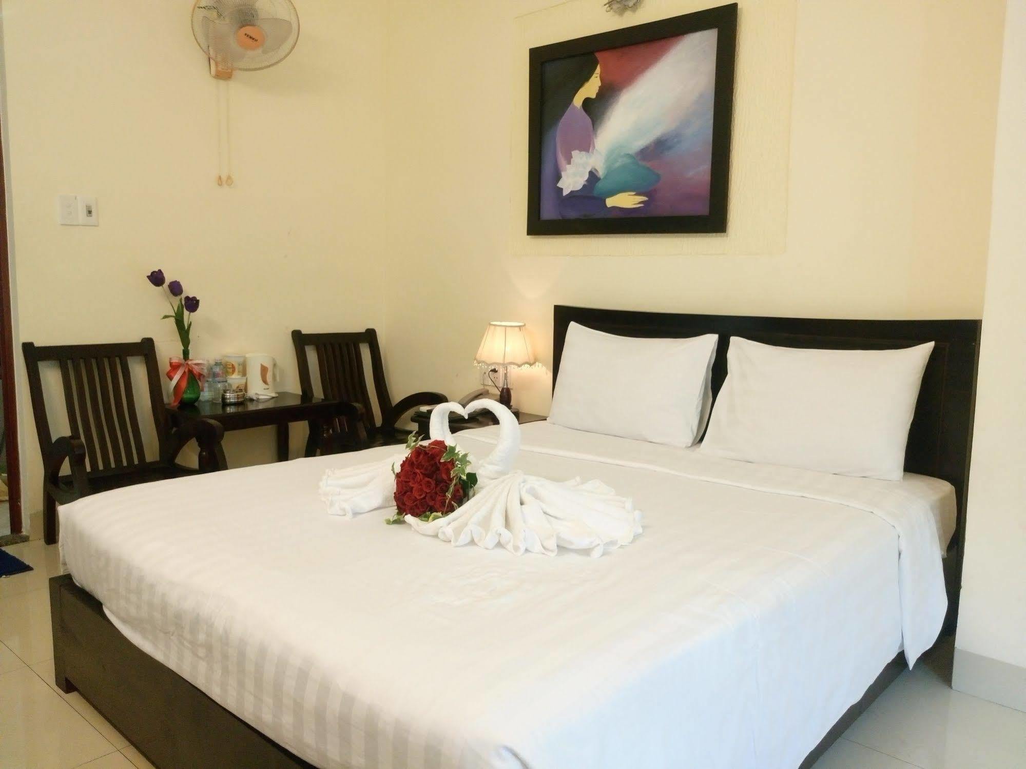 Hotel Queen