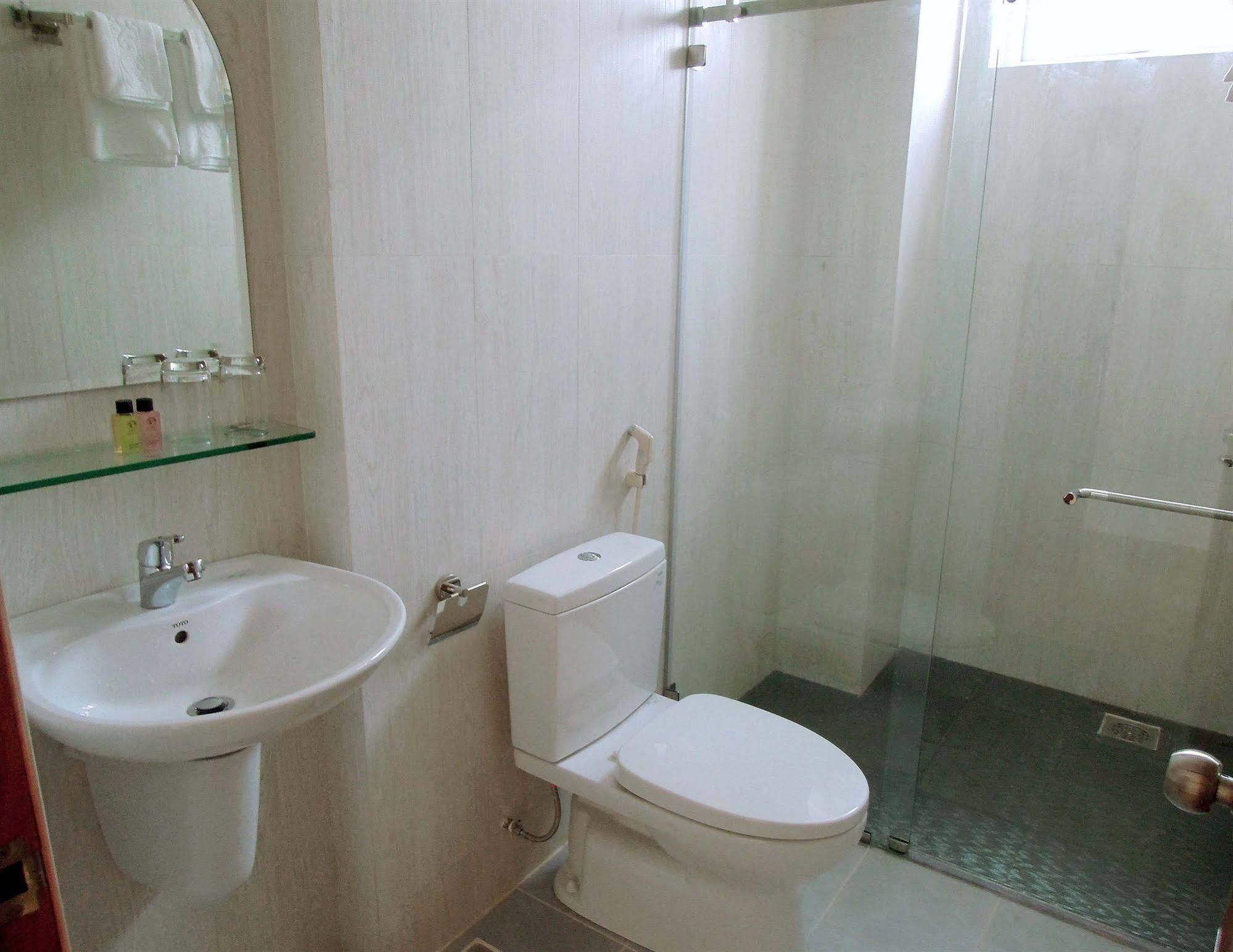 Hotel Gia Huy 3*