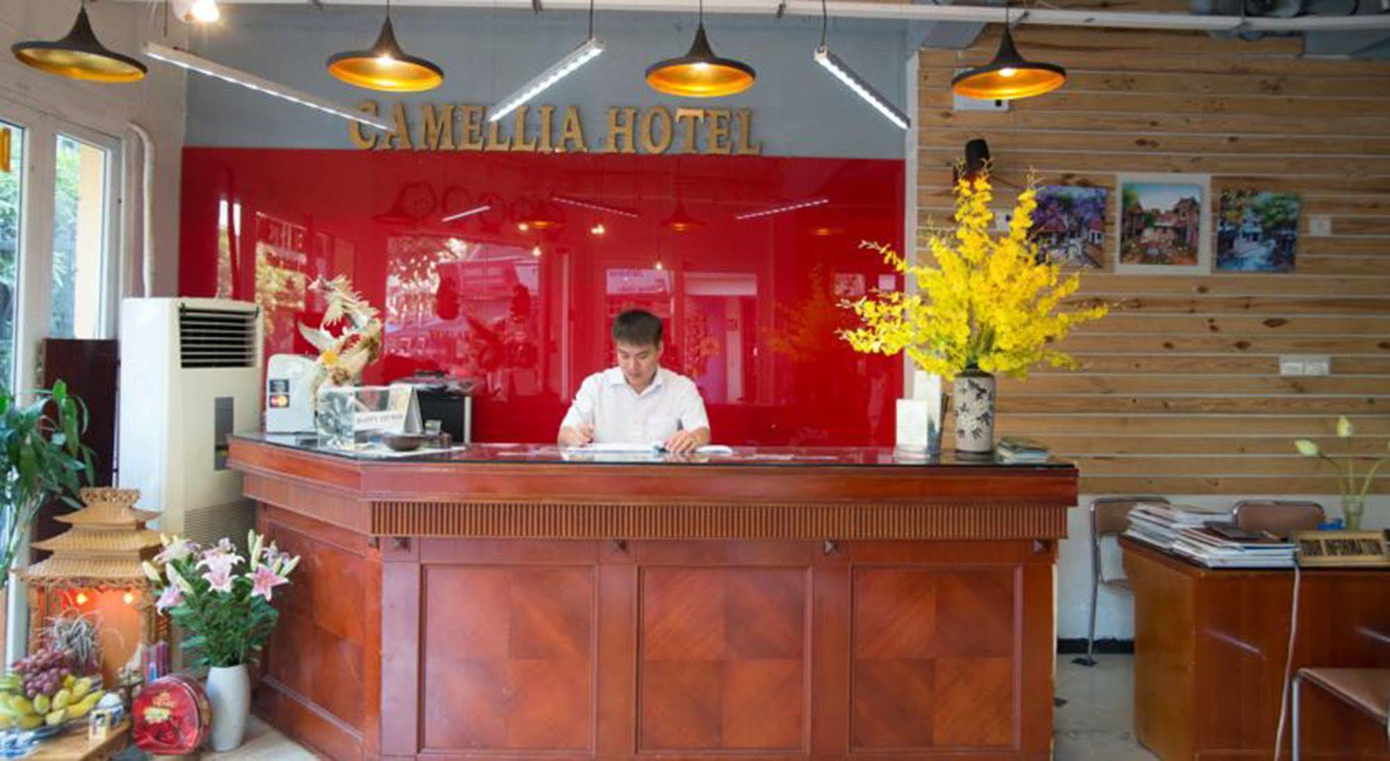 Camellia 4 Hotel 2*