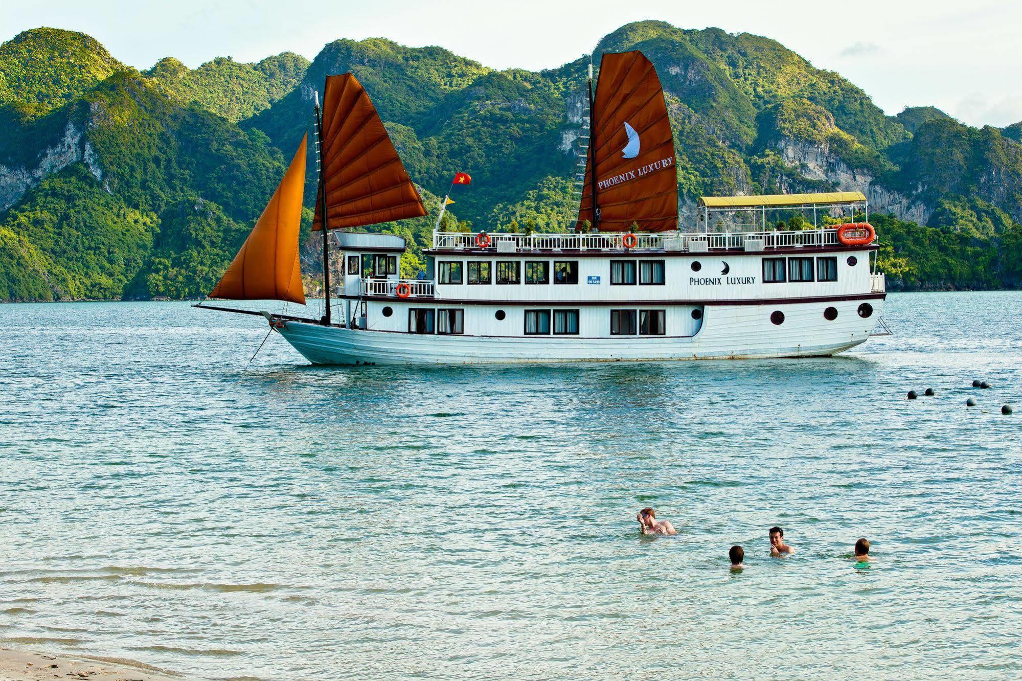 Halong Phoenix Cruiser Ha Long