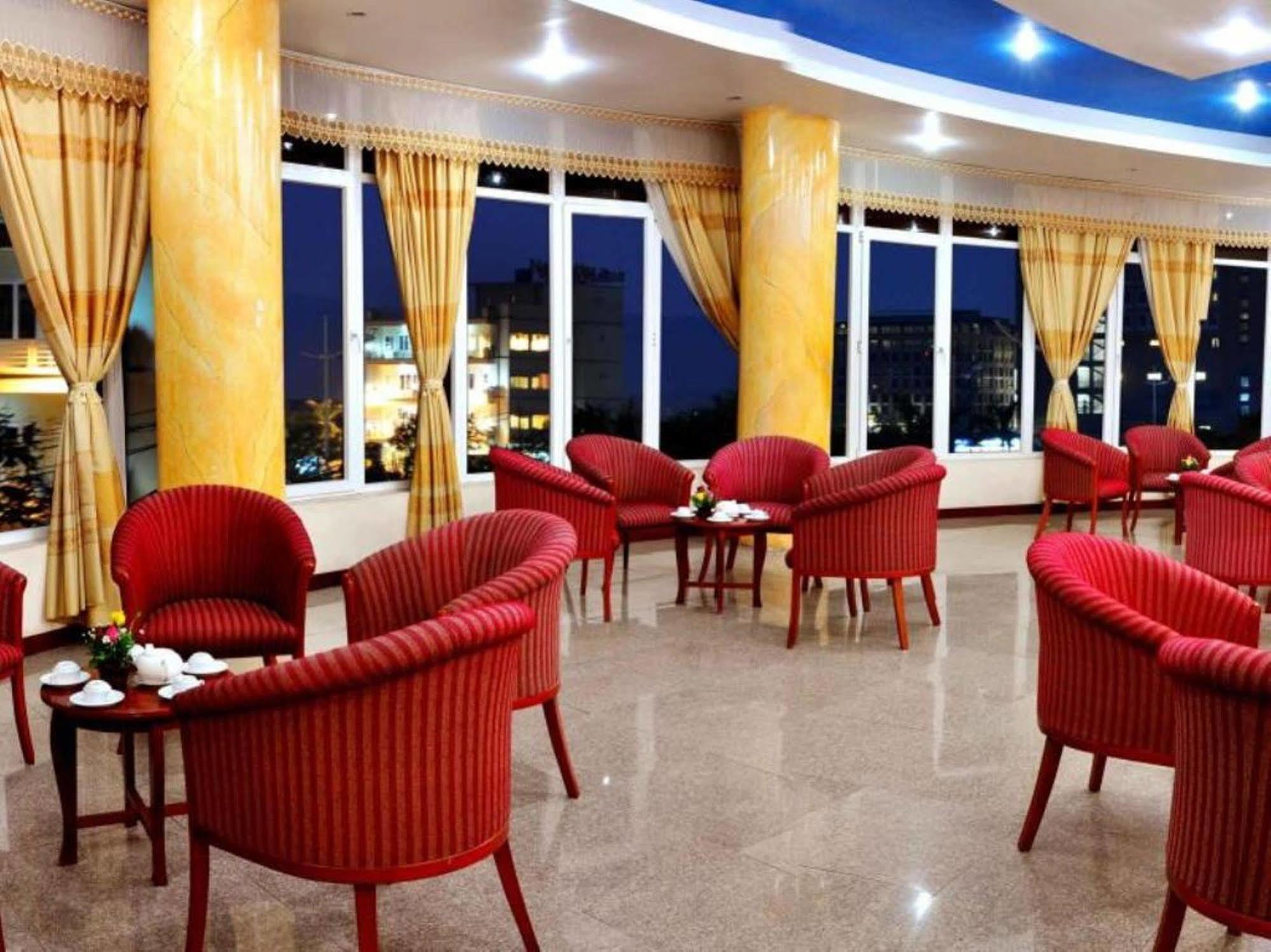Crown Hotel