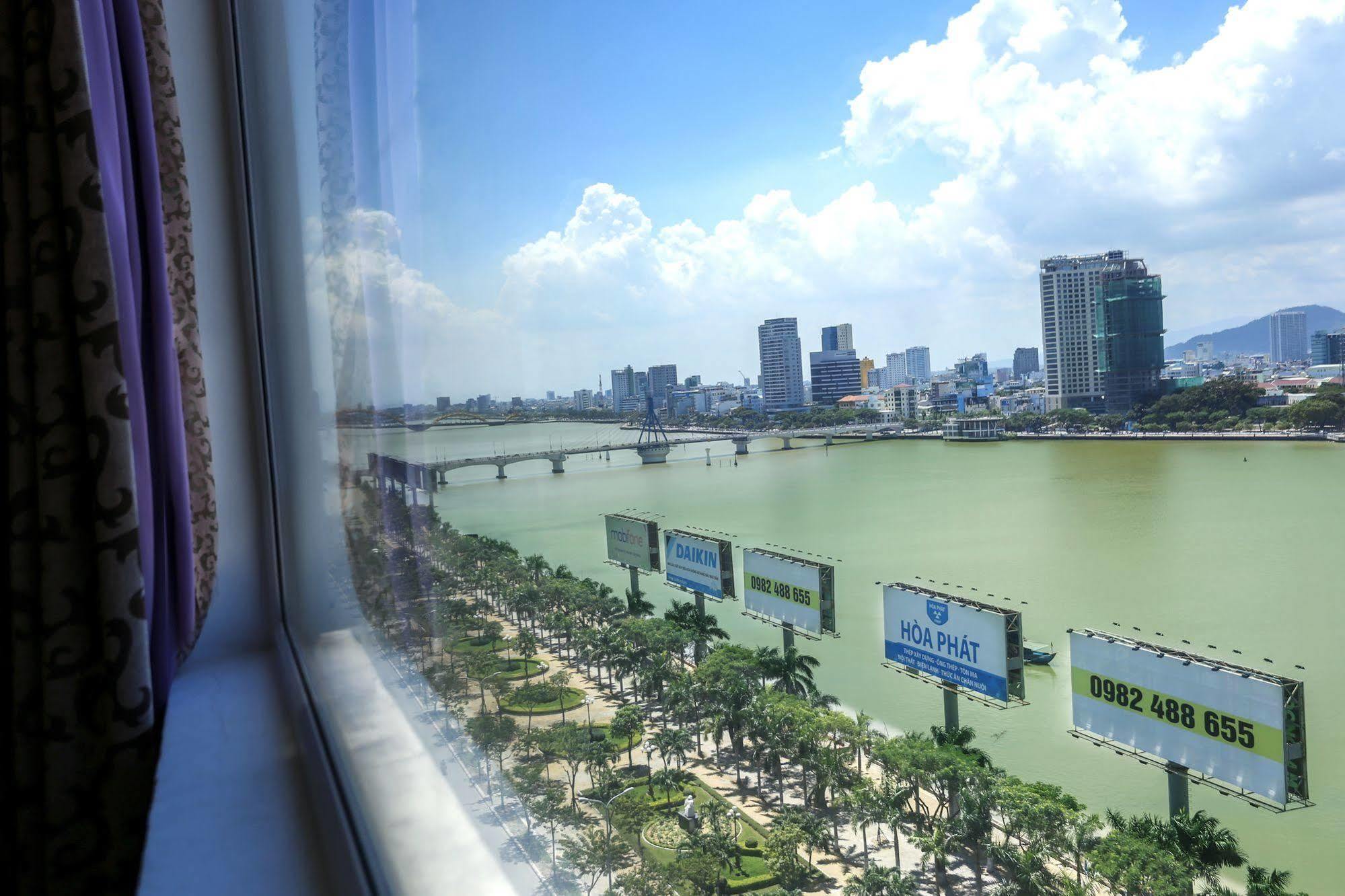 Hotel Seventeen Saloon Da Nang