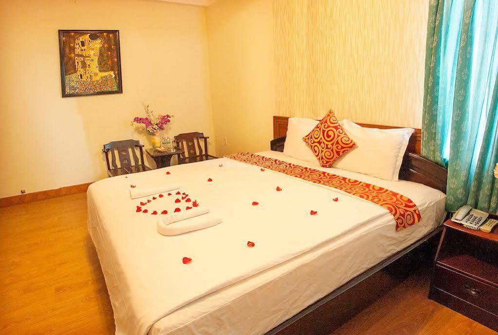 Galaxy 2 Hotel 3*