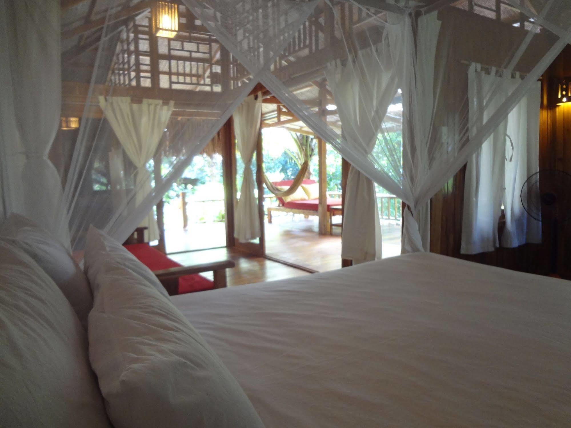 Freedomland Phu Quoc Hotel 2*