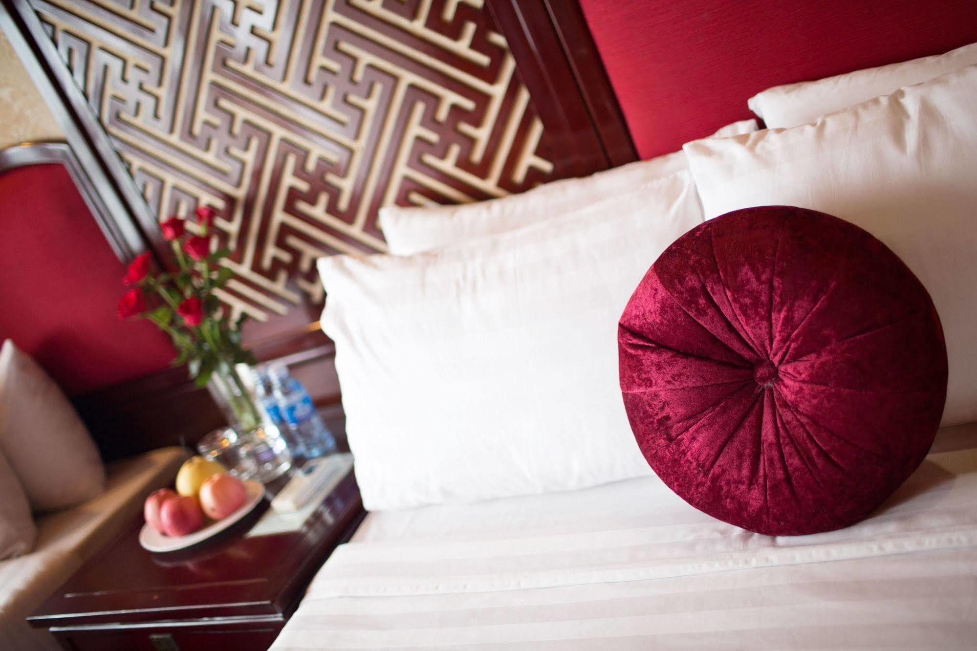 Rosa Cruise Halong 3* Ha Long