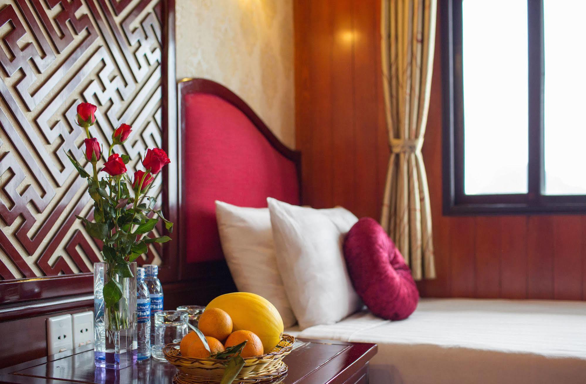 Rosa Cruise Halong Hotel Ha Long