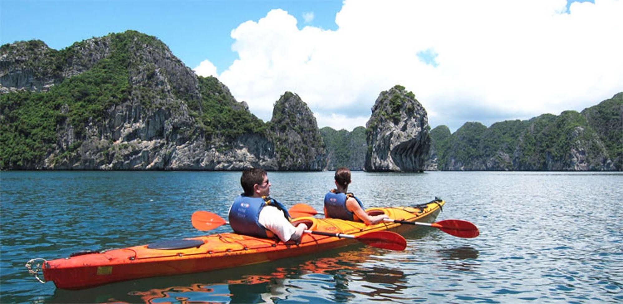 Rosa Cruise Halong 3*