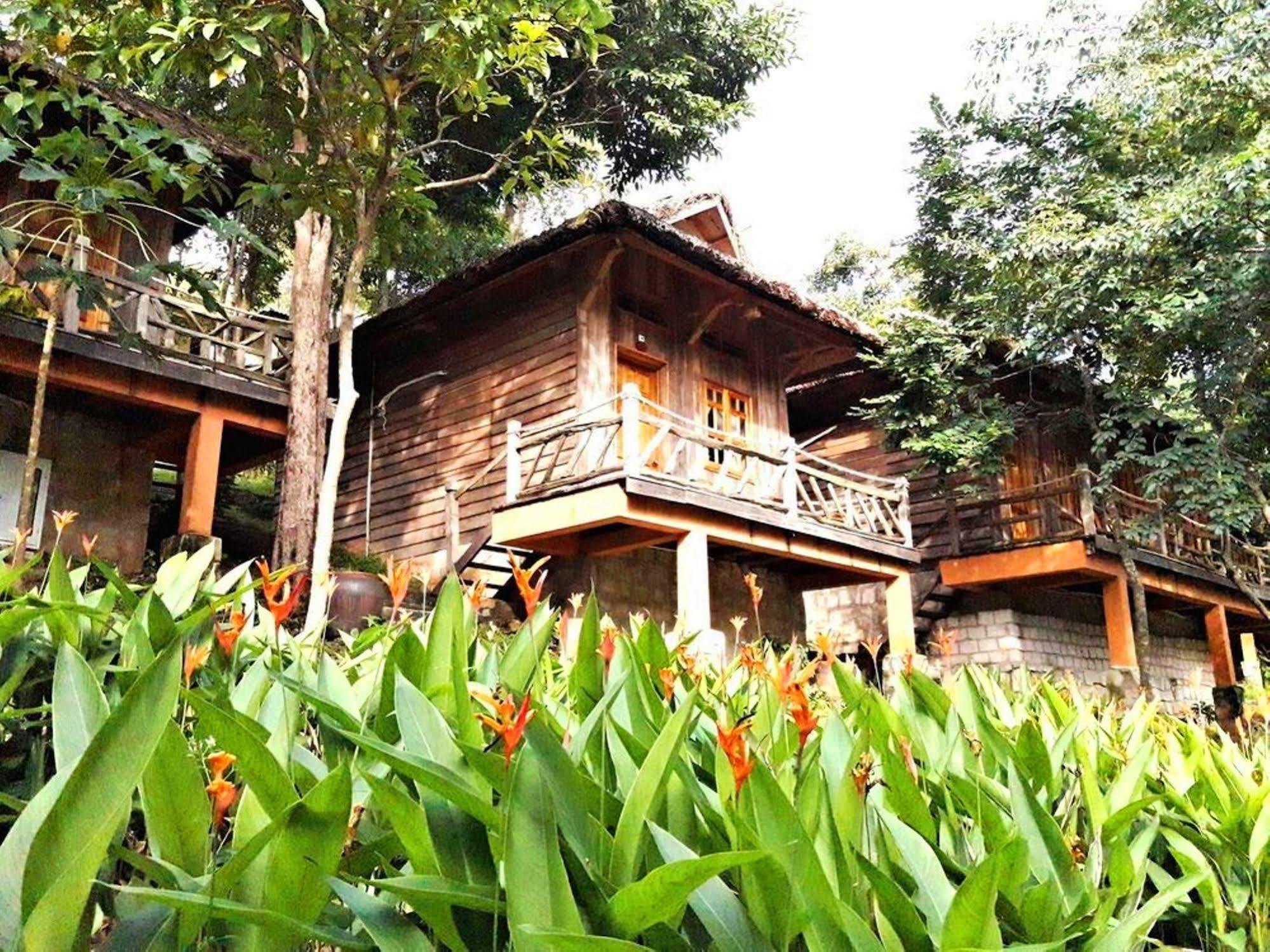 Resort Ancarine 3*
