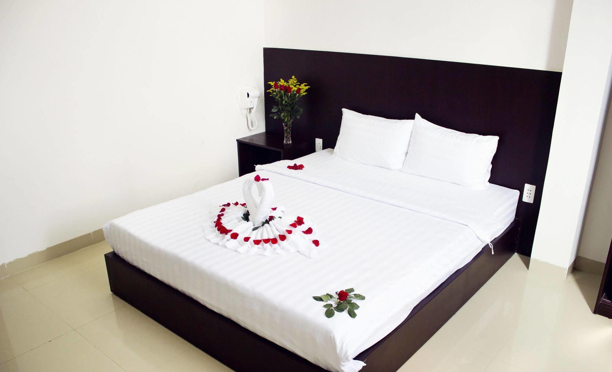 Hotel Thy Phuong *