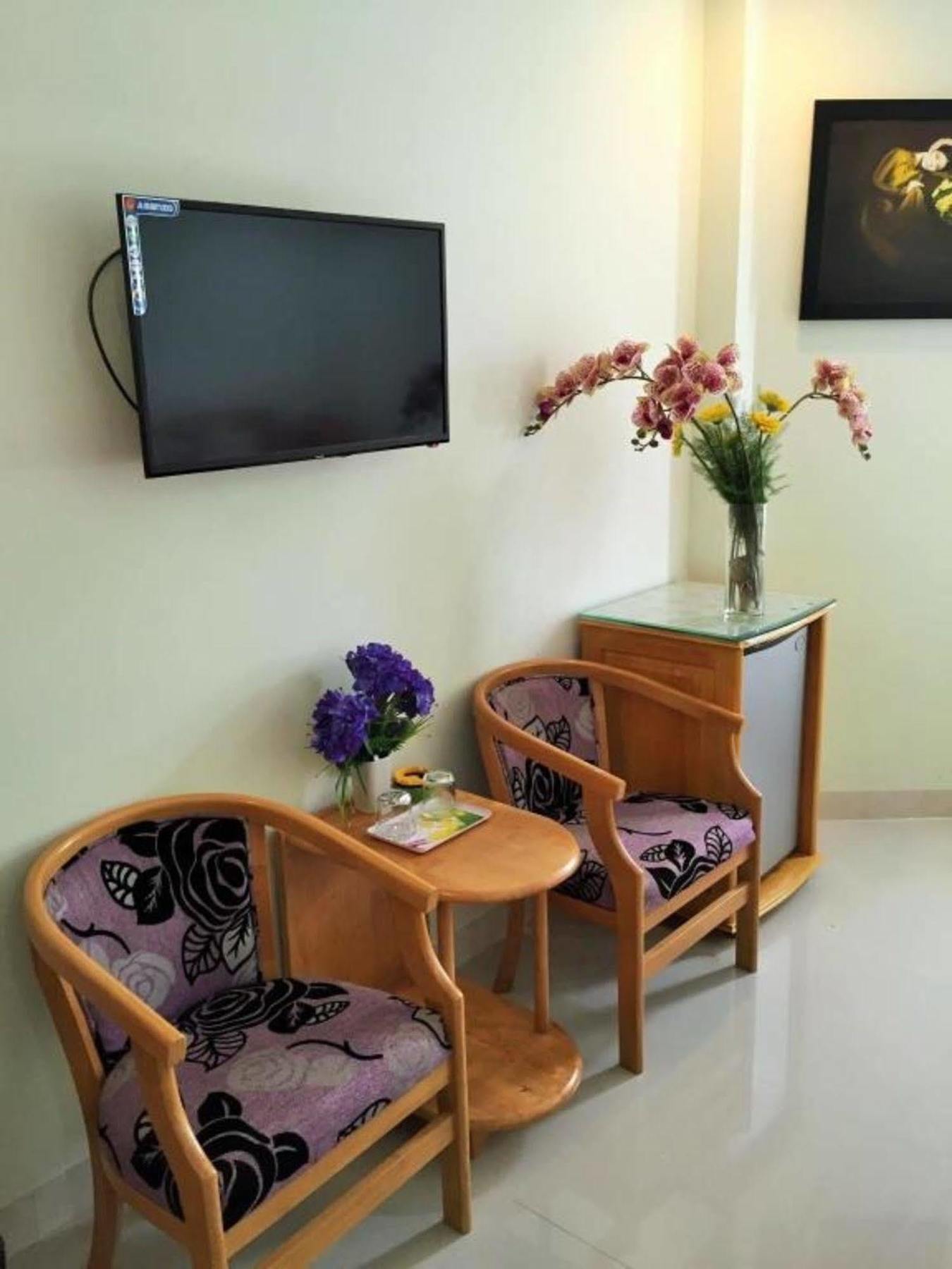 Hotel Bo Bien Nga Nha Trang