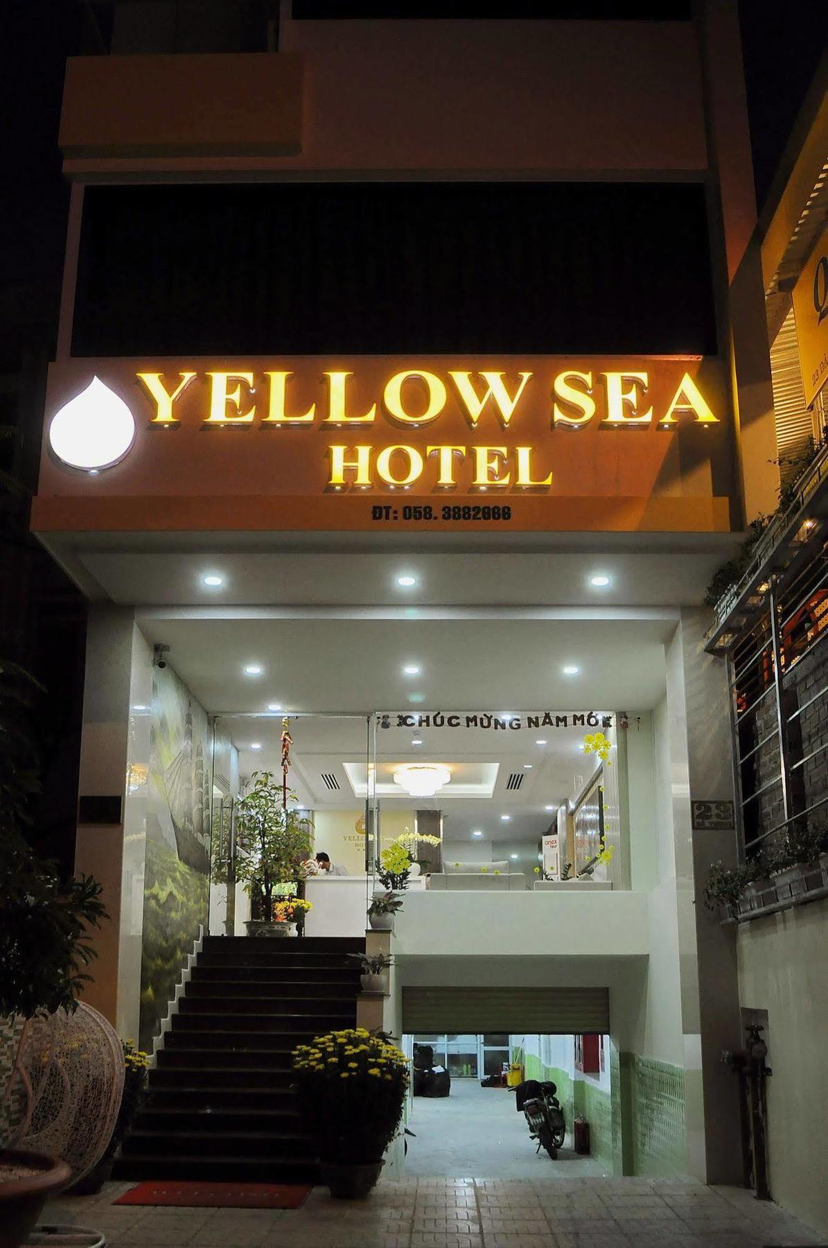 Hotel Yellow Sea 3*