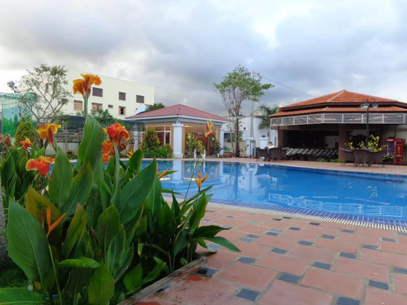 T19 Resort