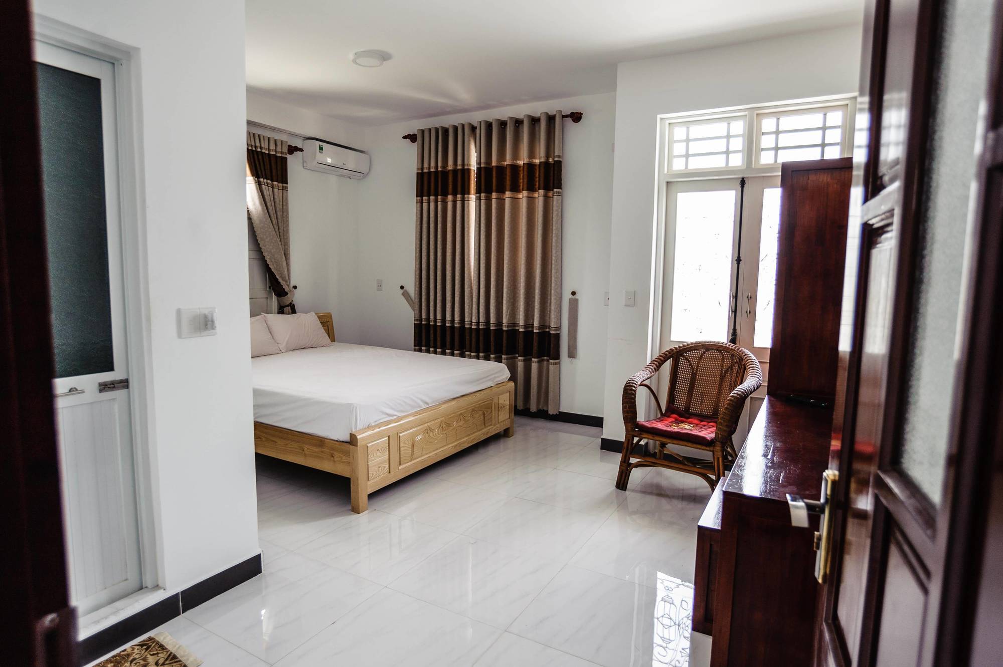 Guest house Son Xi 2*