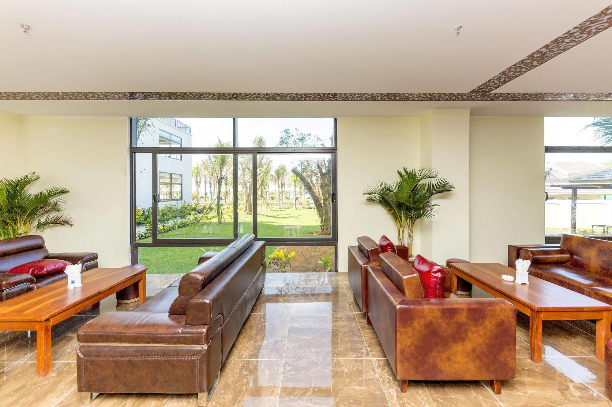 Resort Amarin & 4*