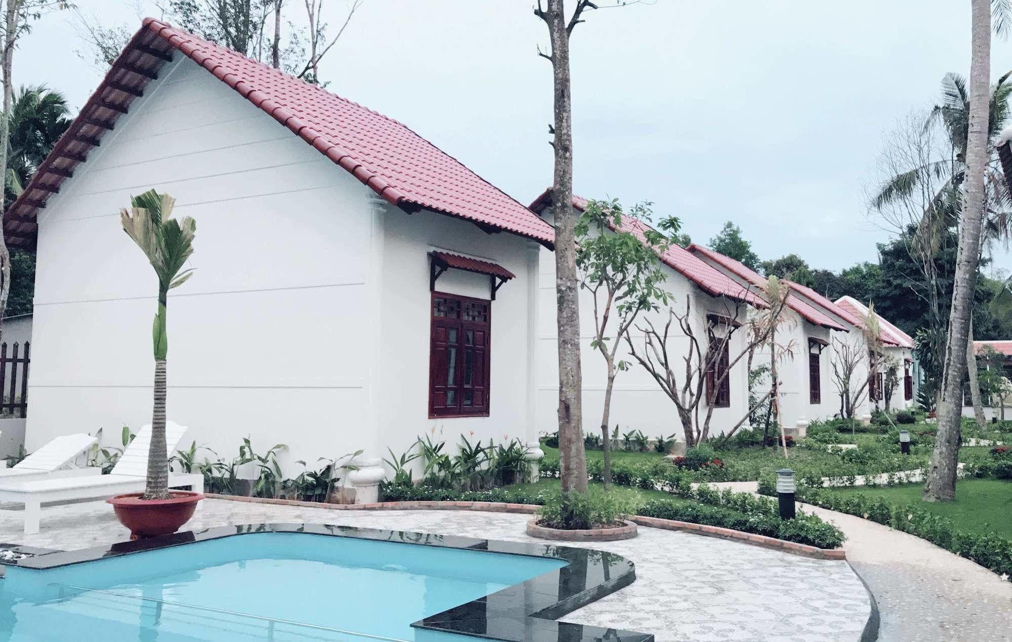 Villa Wings