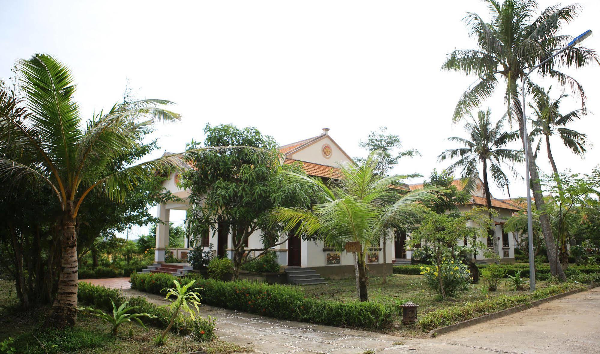 Phu Son Village Resort