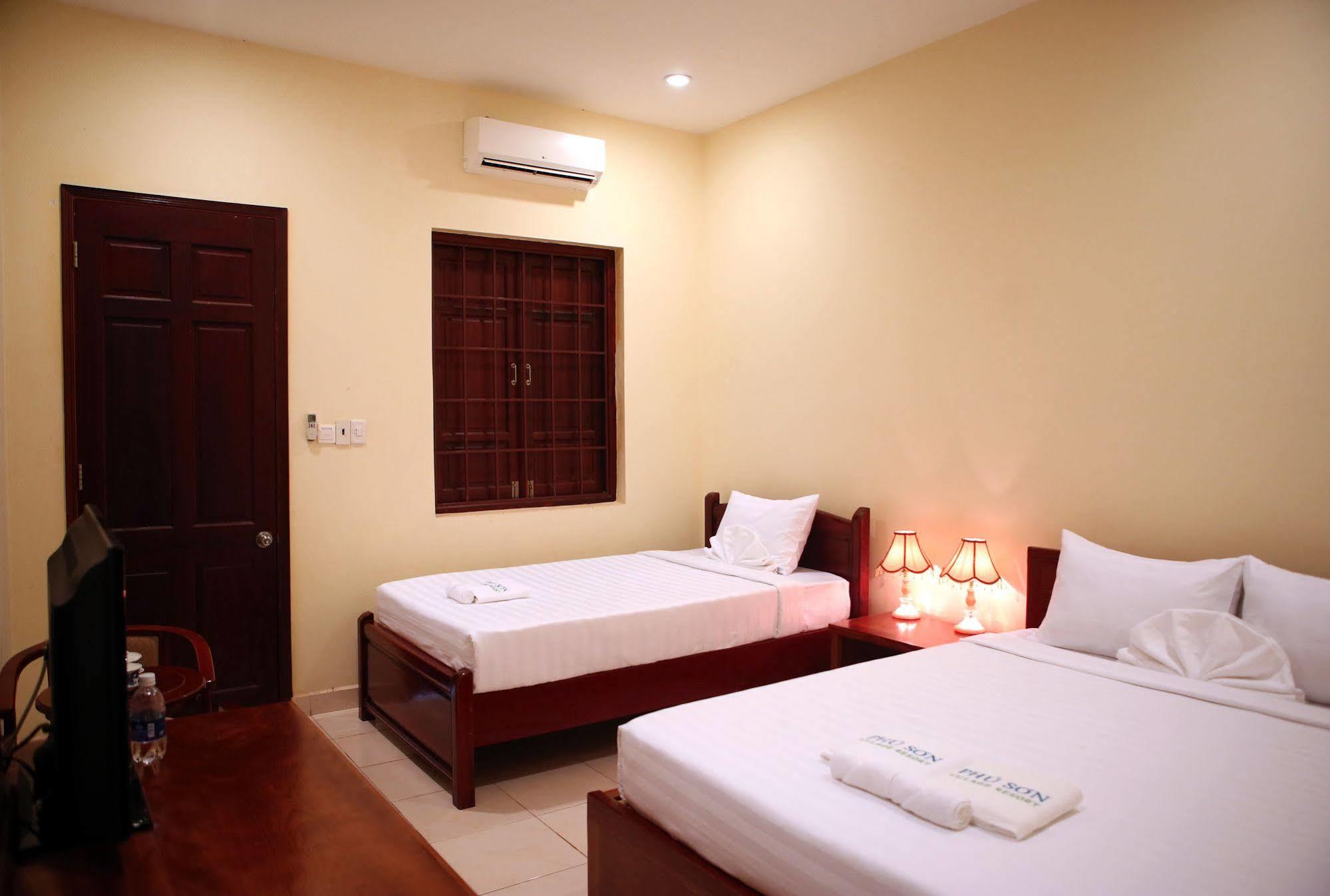 Phu Son Village Resort 3*