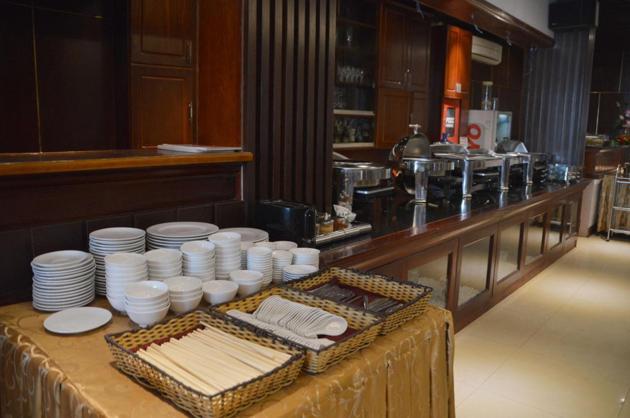 Phu Tho Hotel 2*