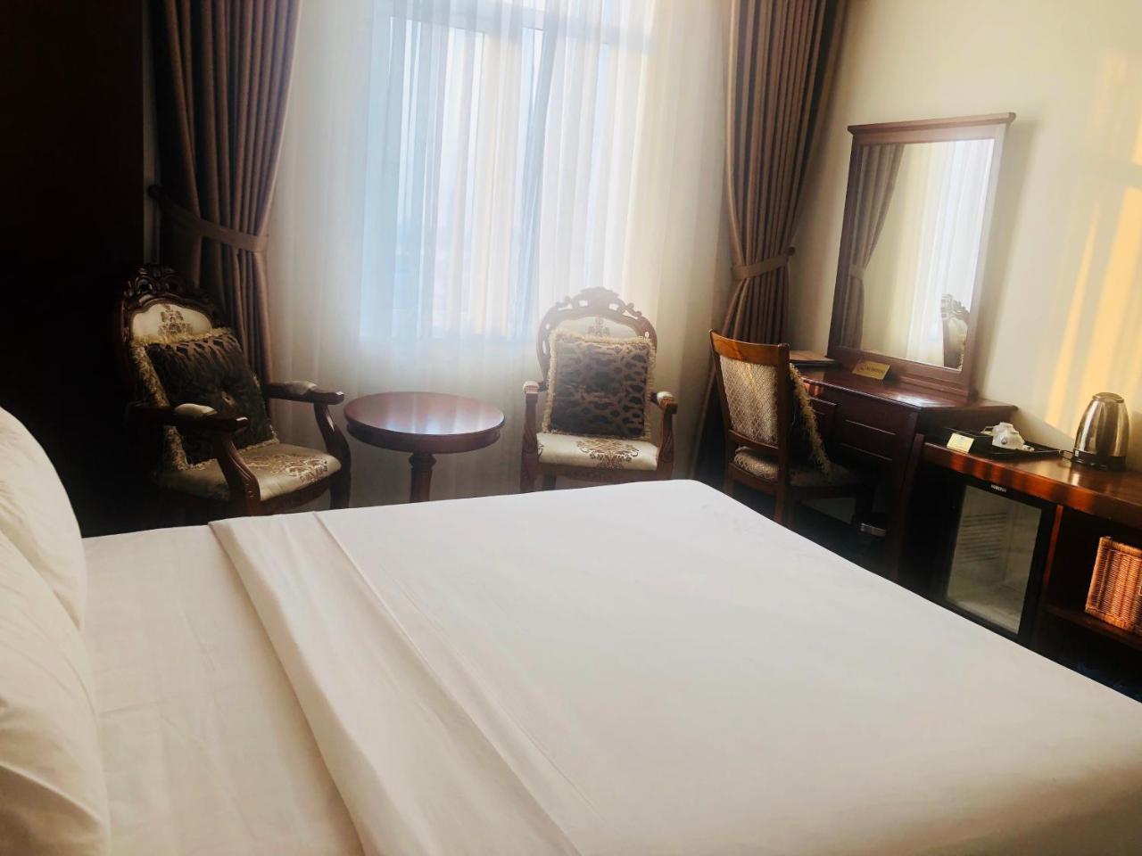 Gic Land Hotel. 4*