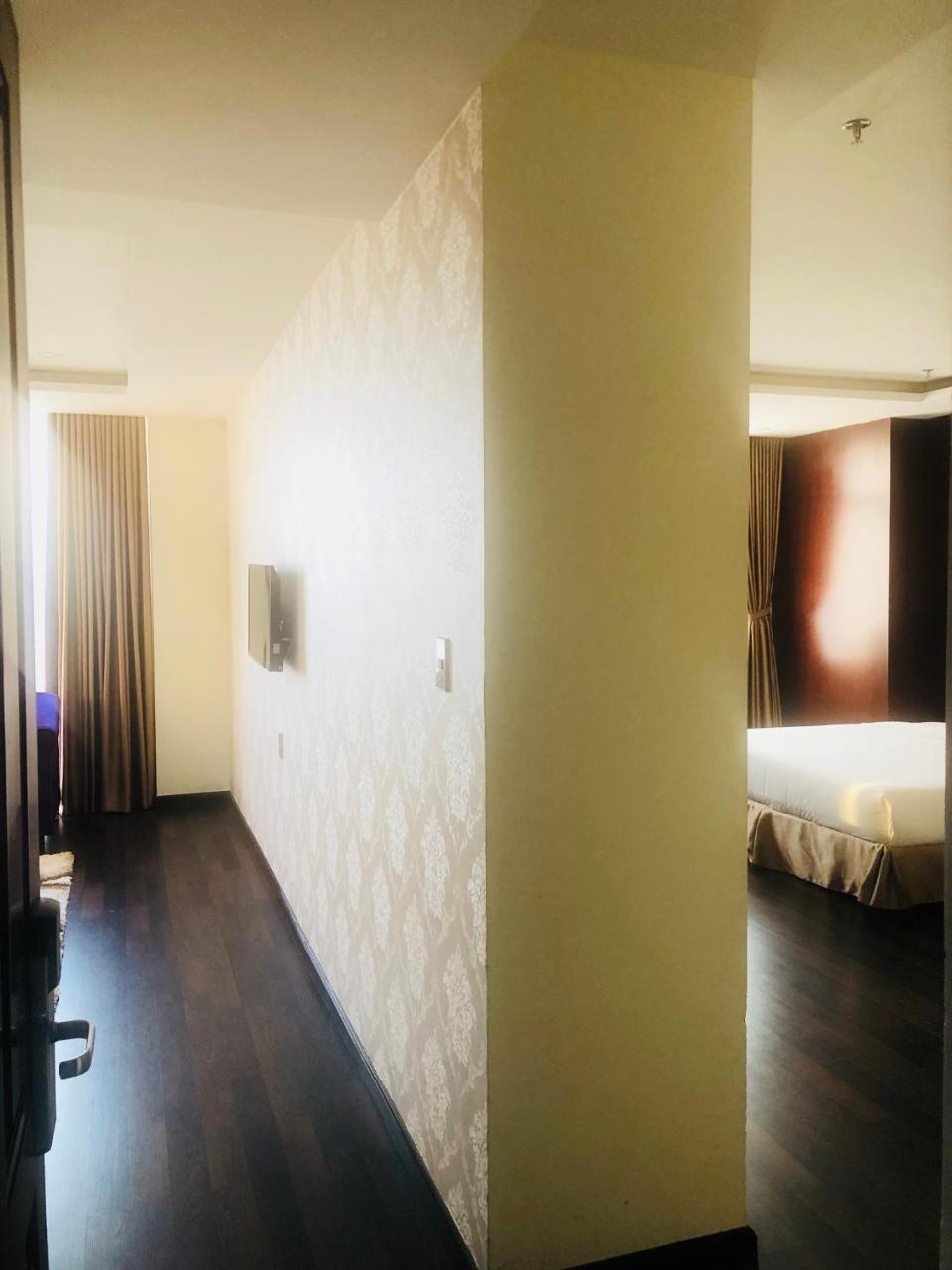 Gic Land Hotel. 4*