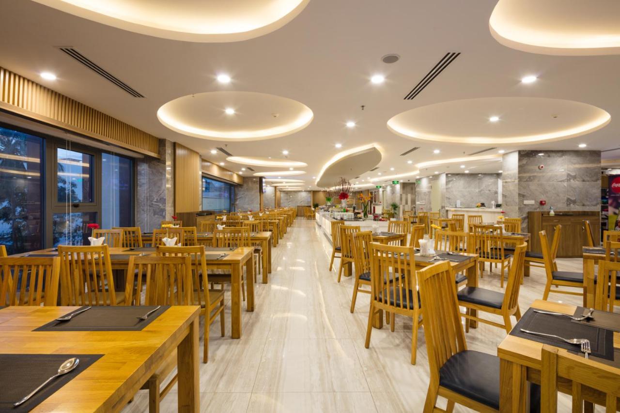 Hotel Xavia 4*