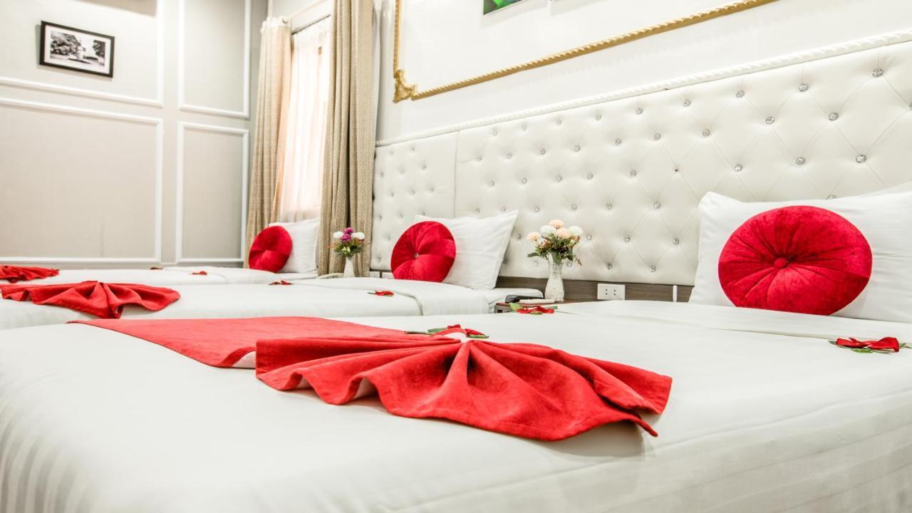 Amanda Hotel