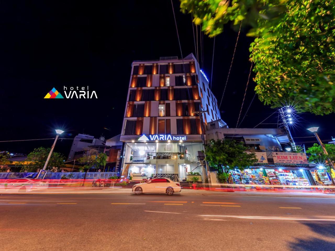 Varia 2*