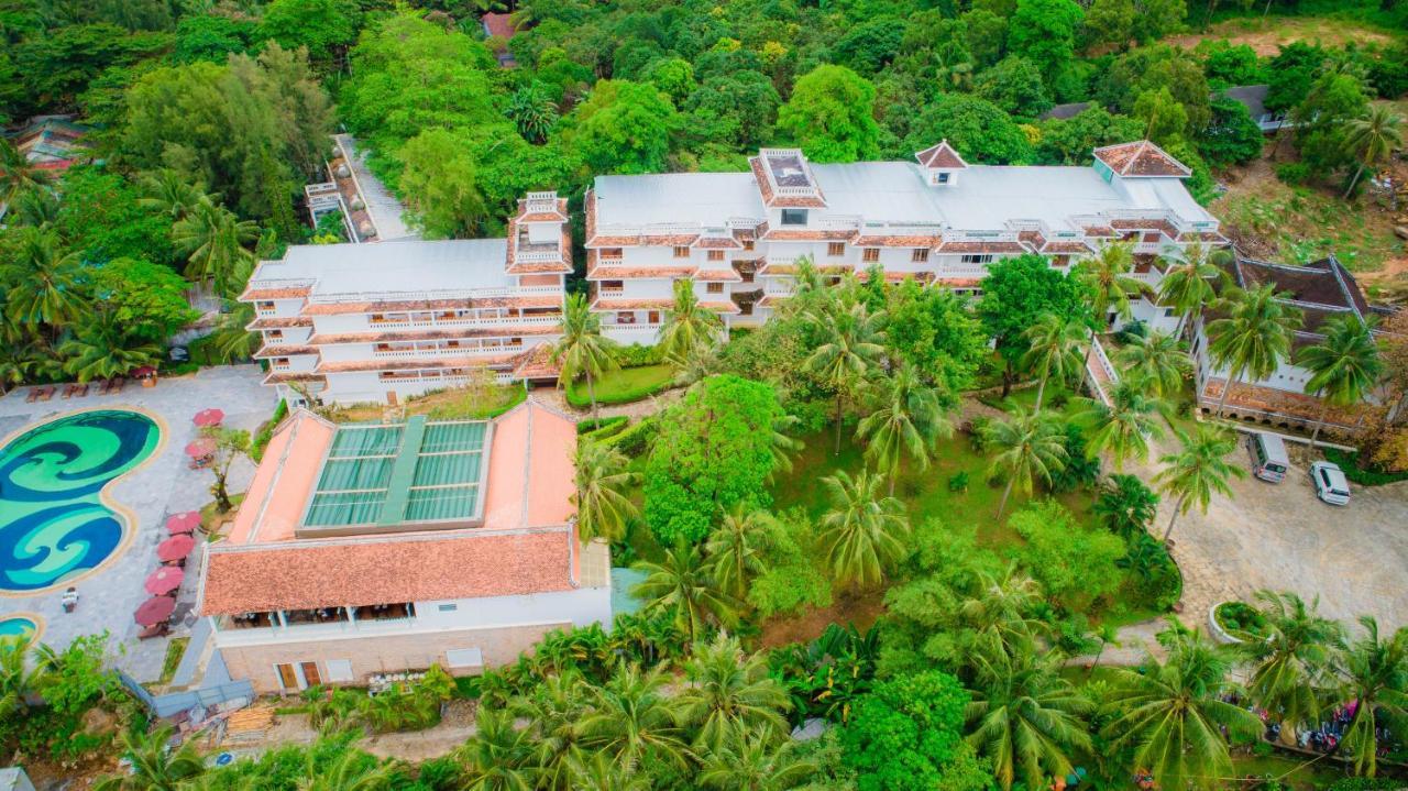 Long Resort Phu Quoc