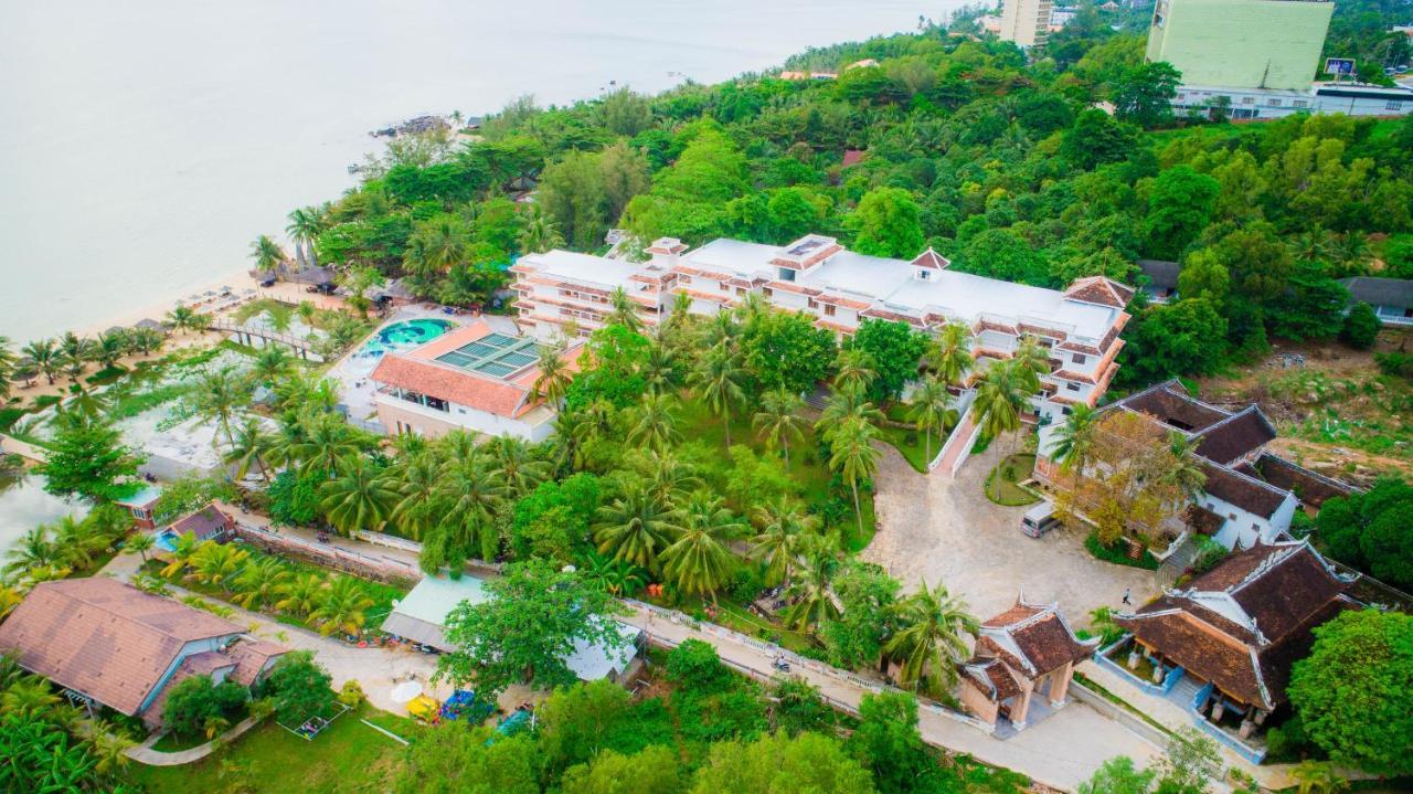 Resort Long 3*