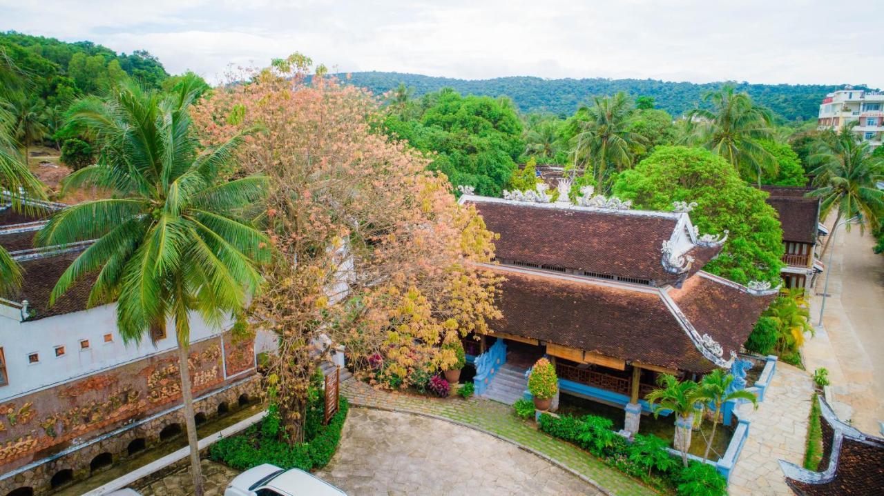 Long Resort 3*