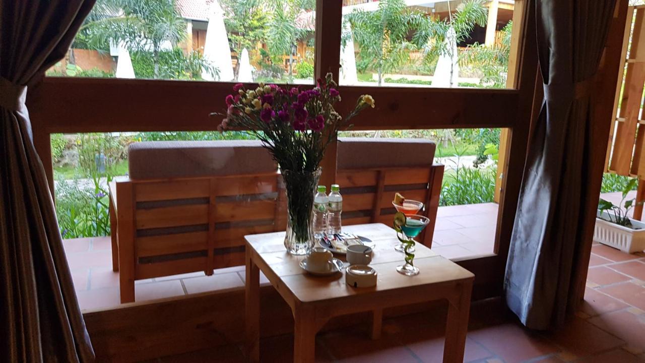Resort Azura 3*