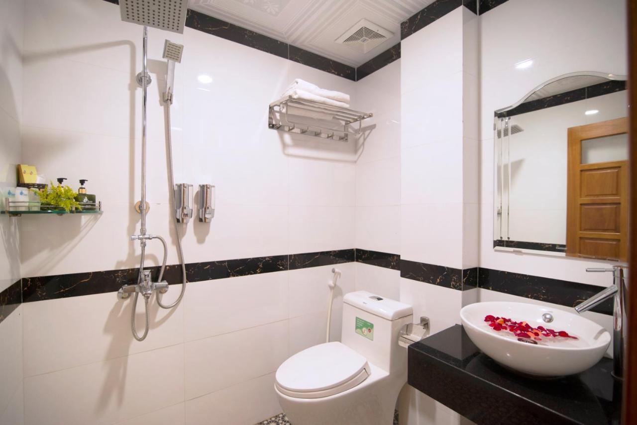 Charming Hotel-203 Nguyen Thoai 2* Da Nang
