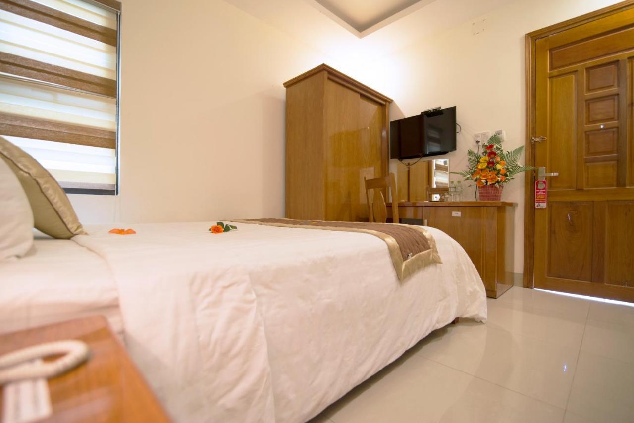 Hotel Charming Hotel-203 Nguyen Thoai 2*