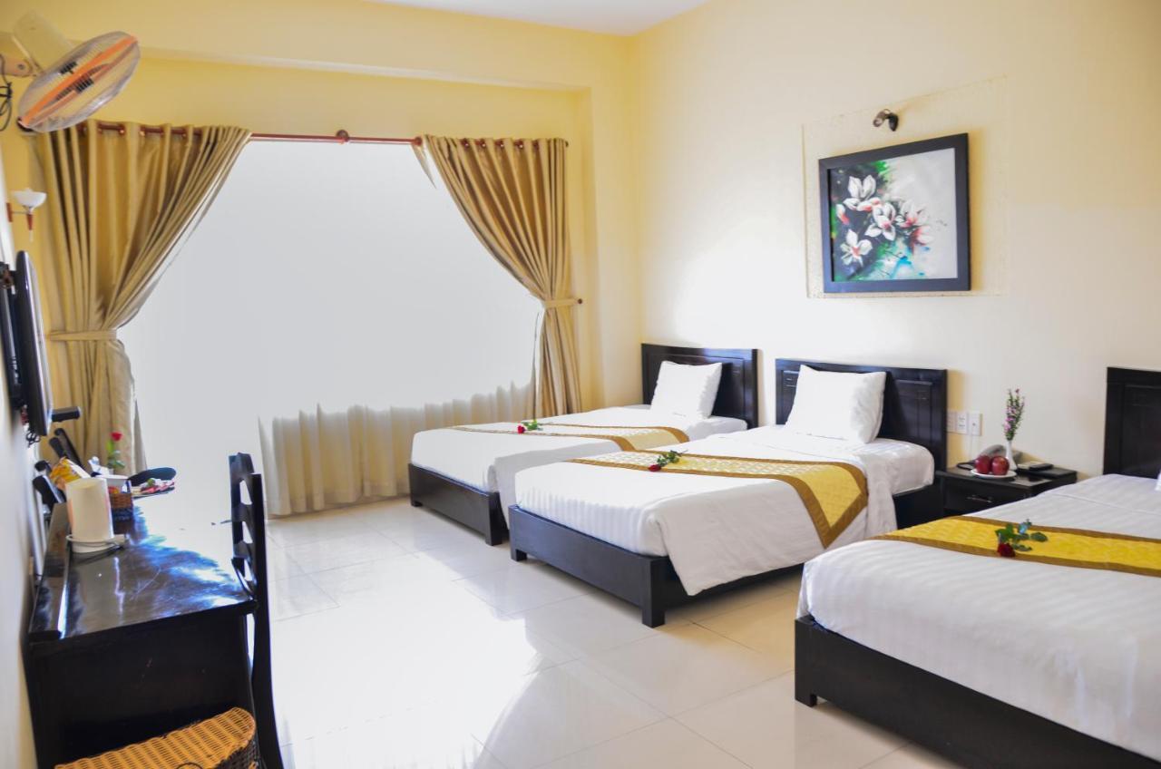 Queen Hotel 3*