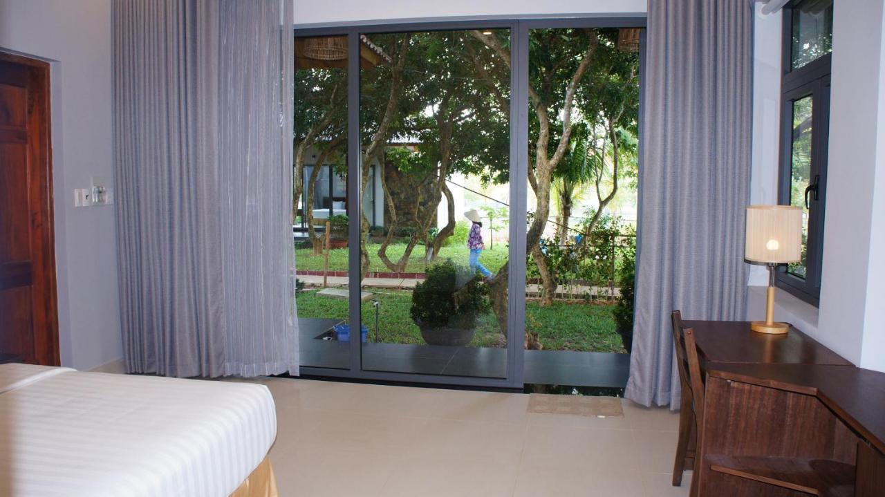 Emerald Ong Lang Beach Campsite Phu Quoc