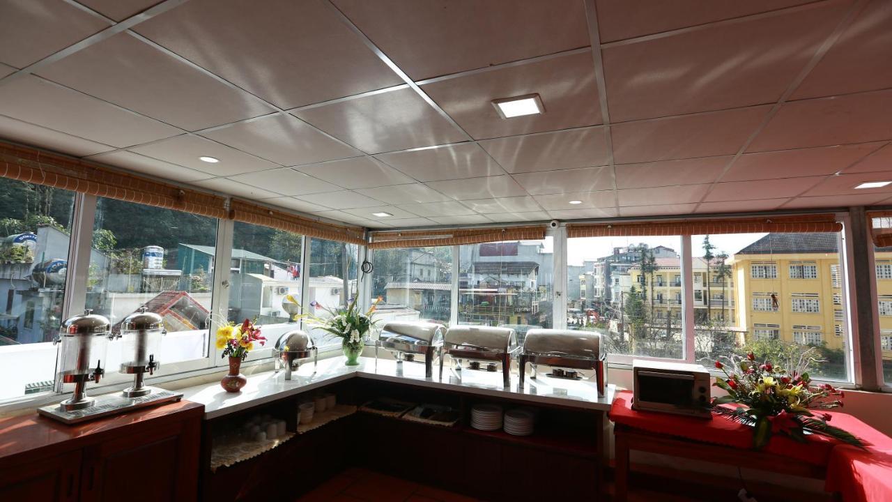 Land Hotel 3*
