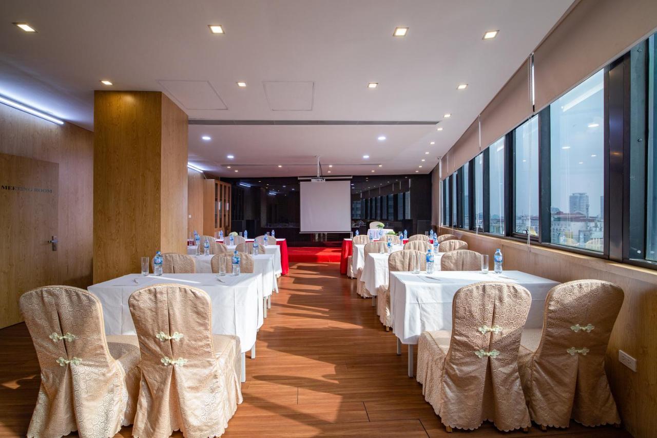Nesta Hotel 4*