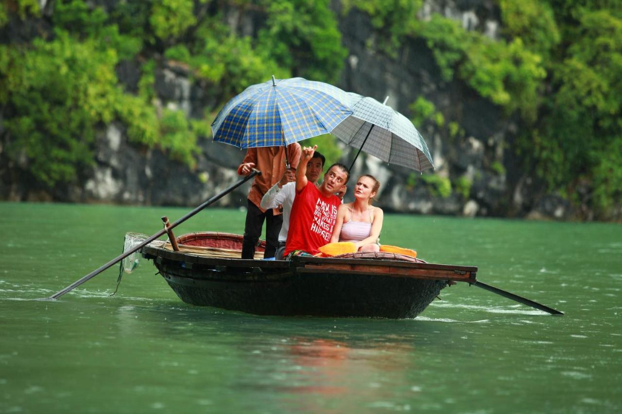 Mon Cheri Cruises