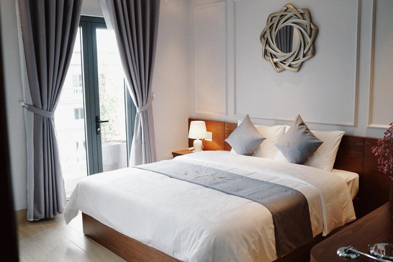 Hotel The Confetti 3*