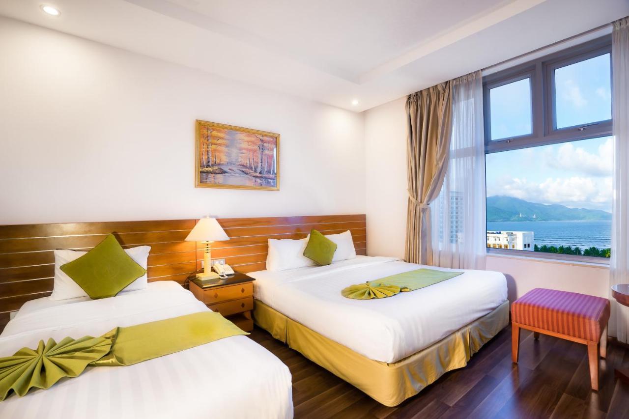 Hotel Hang Castle Da Nang